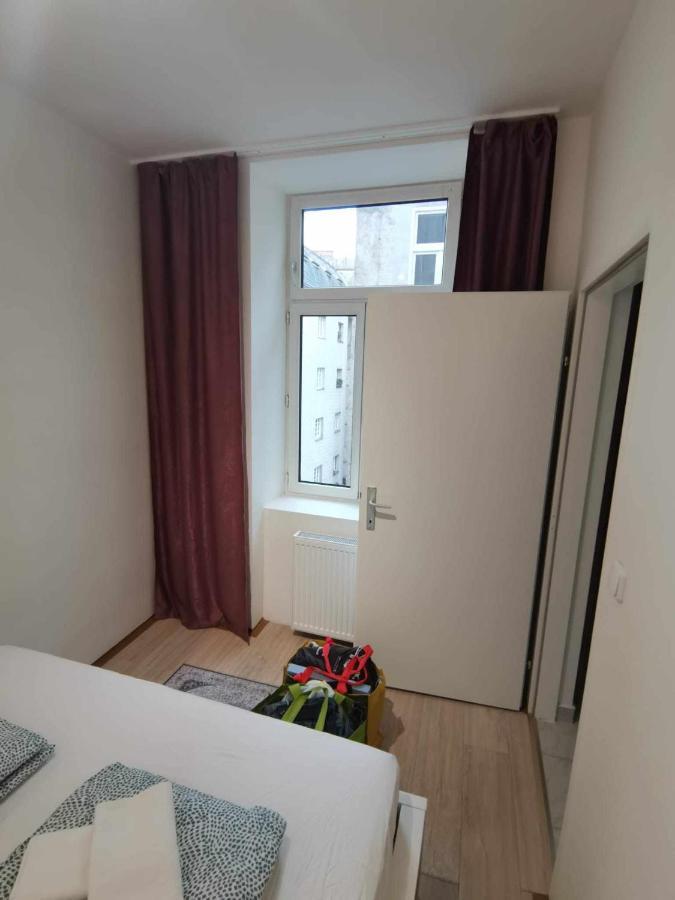 Central Apartment Metro 1 Min. Wien Eksteriør bilde
